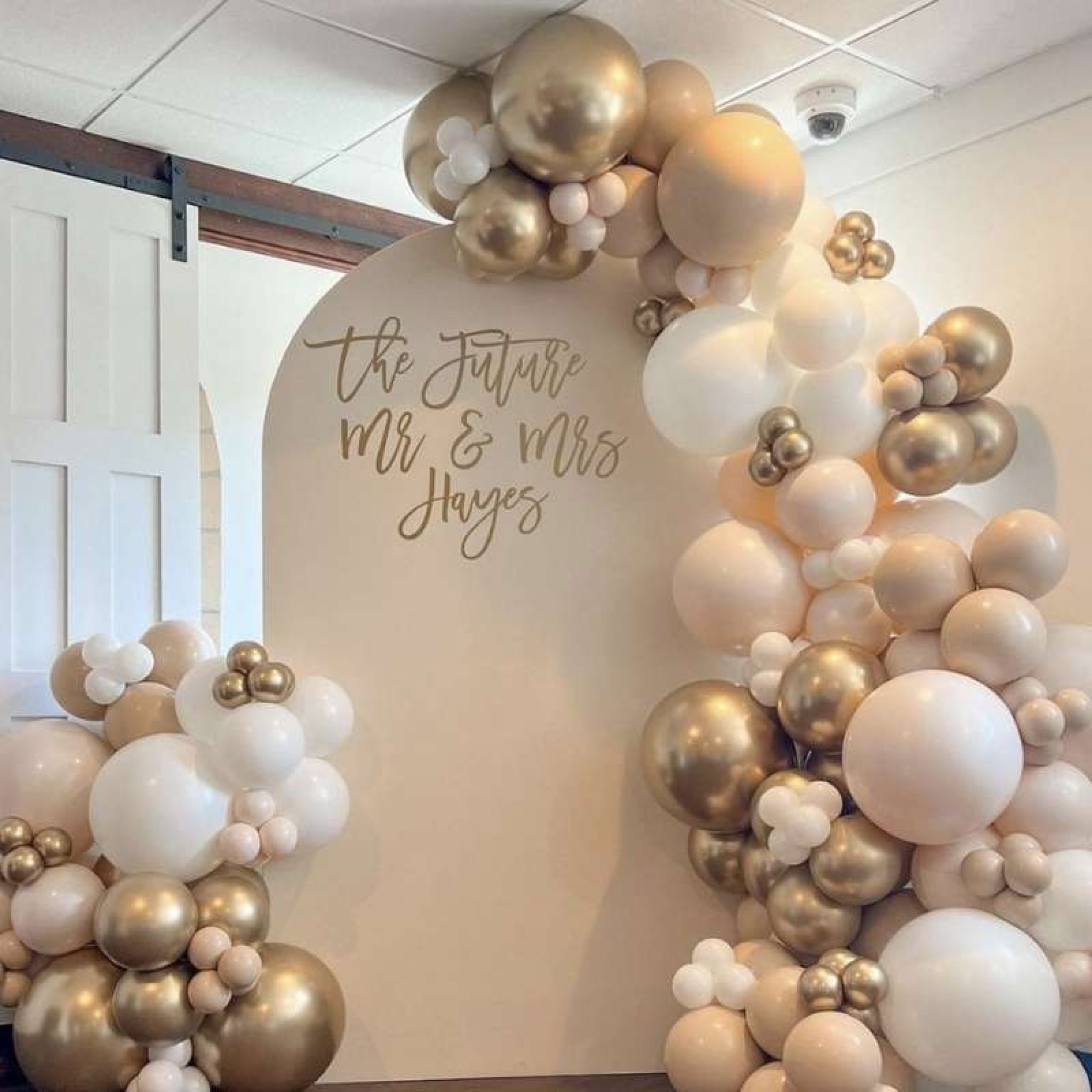 Elegant White Wedding Balloon Welcome Sign Backdrop with Floral Garland
