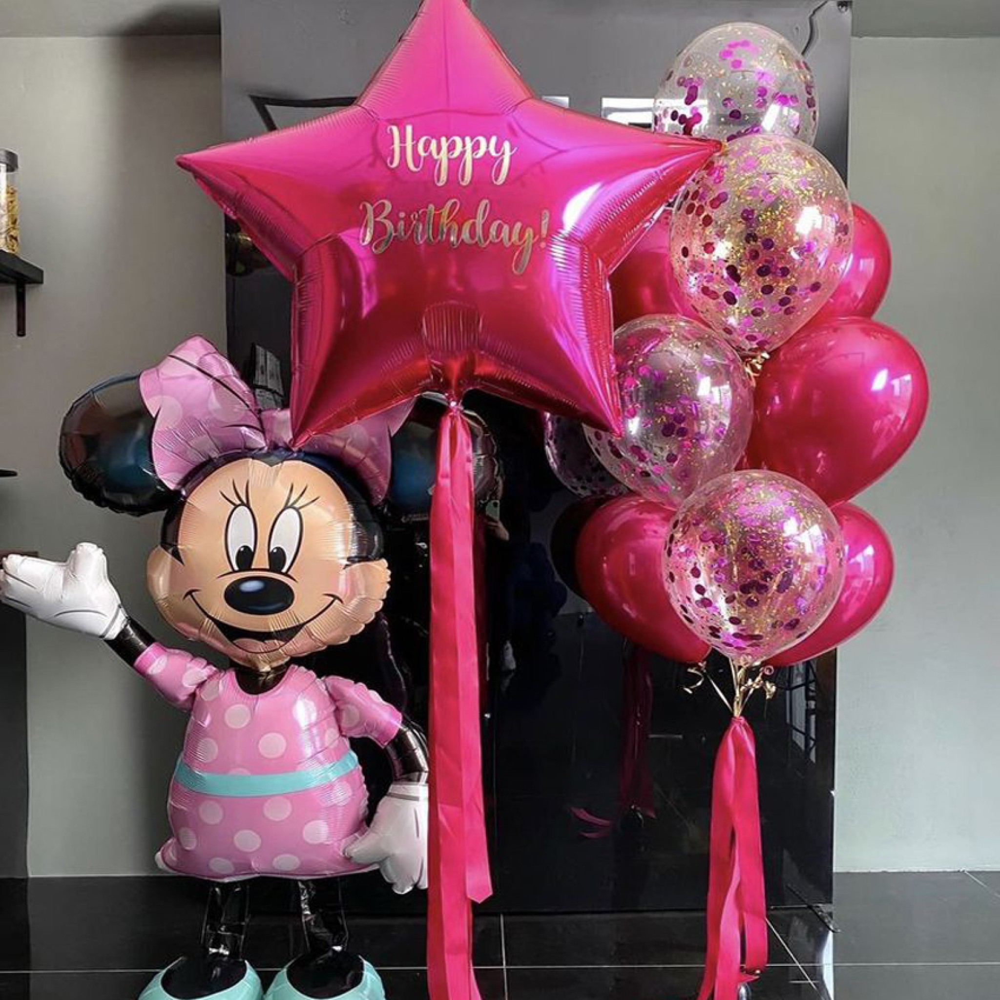 Royal Micky Custom Balloon Set up