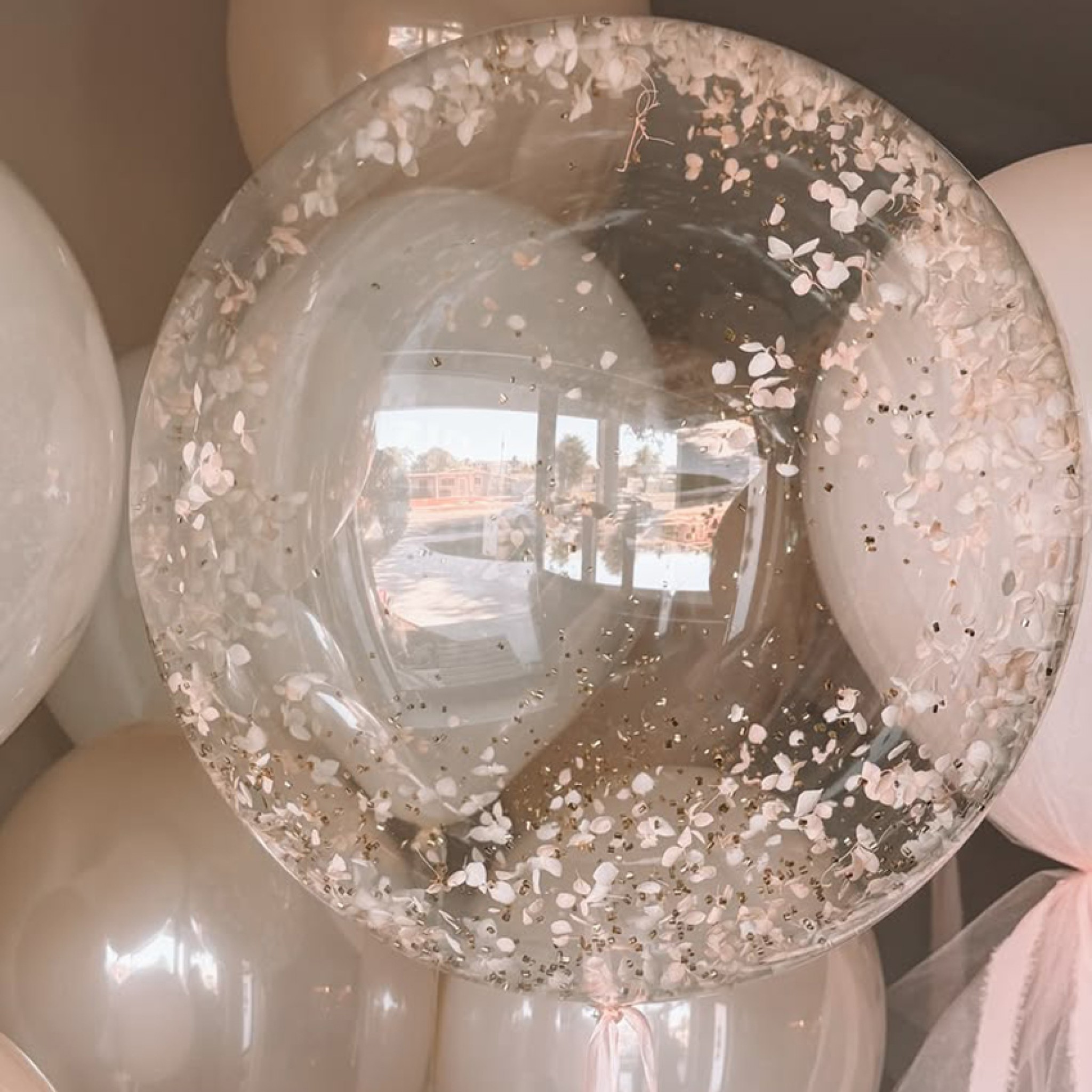 Sparkle Confetti Balloon Bouquet Package 